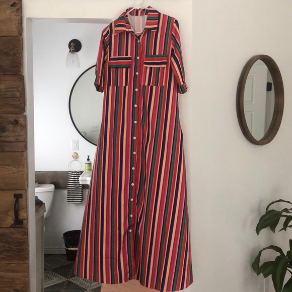 Forever 21 Dresses & Skirts - Boutique maxi dress with pockets